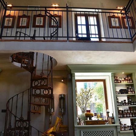 La Piazzetta Degli Artisti - Boutique B&B Bossolasco Екстериор снимка