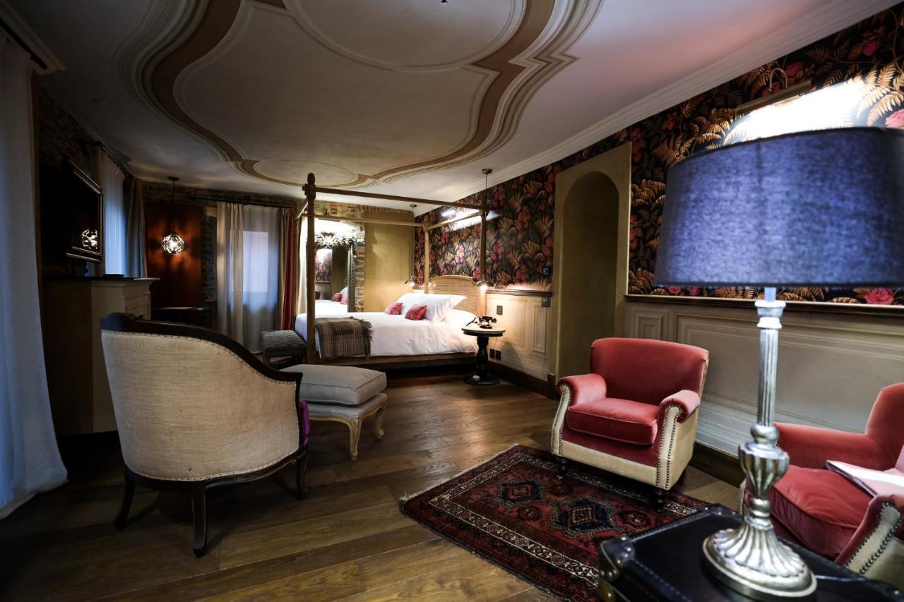 La Piazzetta Degli Artisti - Boutique B&B Bossolasco Екстериор снимка