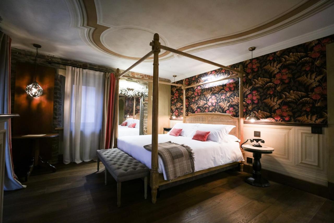 La Piazzetta Degli Artisti - Boutique B&B Bossolasco Екстериор снимка