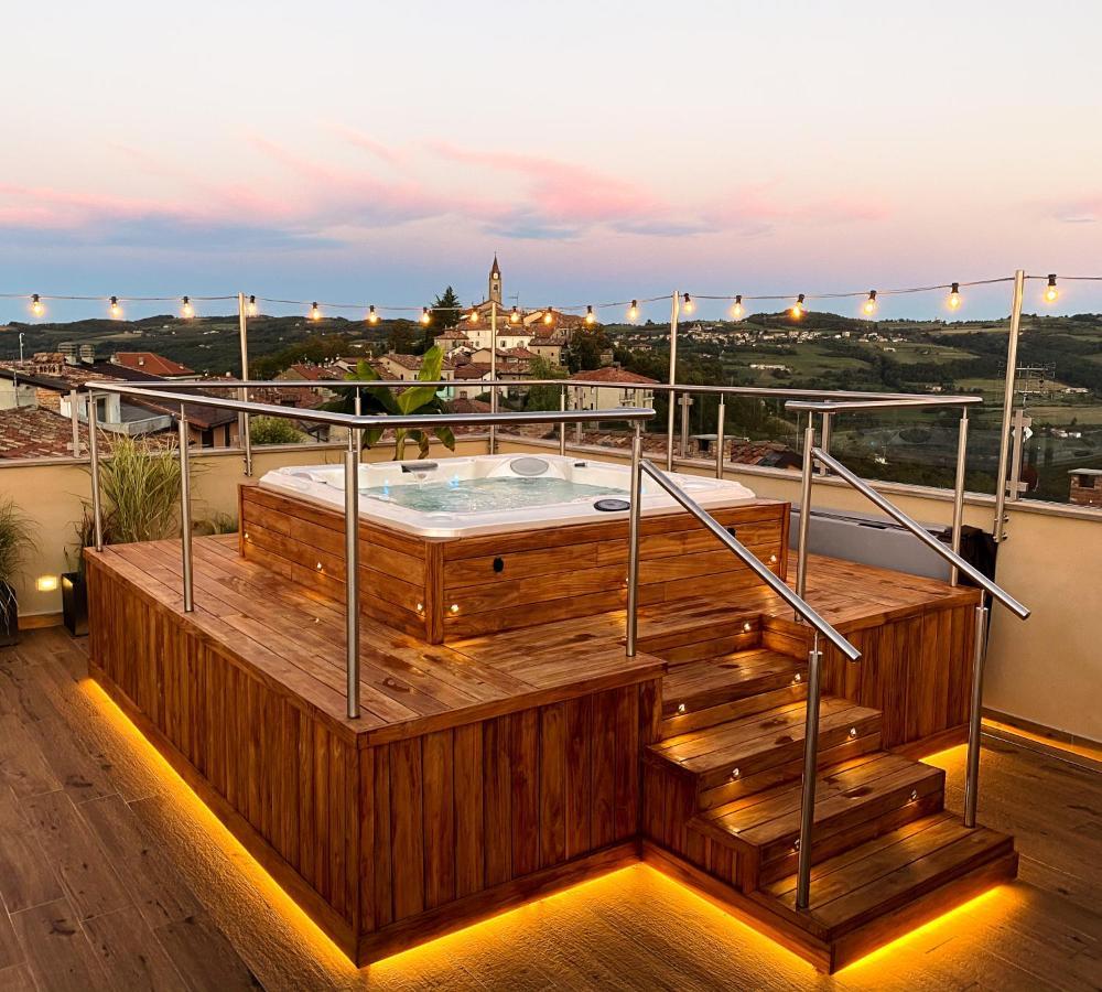 La Piazzetta Degli Artisti - Boutique B&B Bossolasco Екстериор снимка