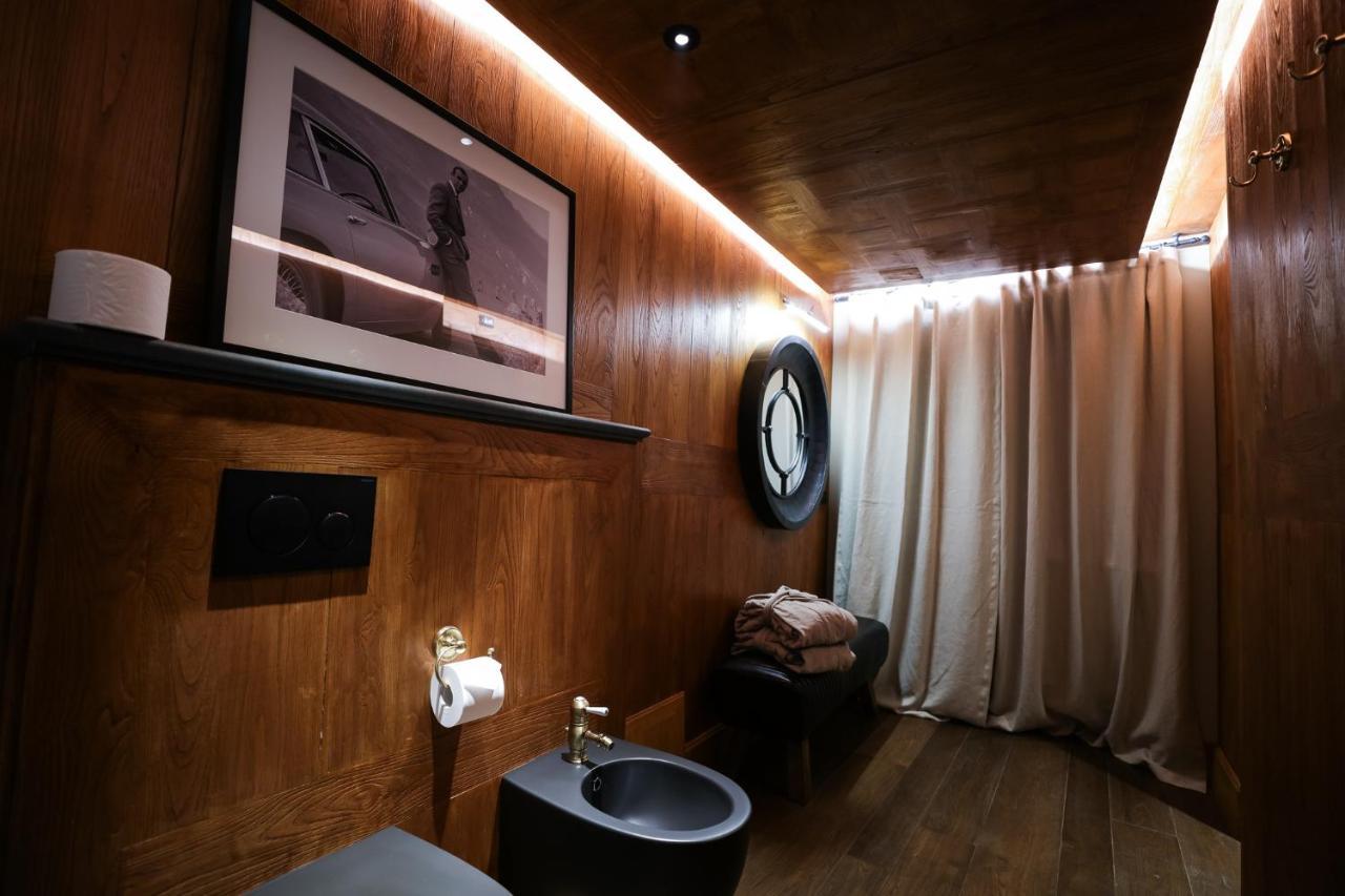 La Piazzetta Degli Artisti - Boutique B&B Bossolasco Екстериор снимка