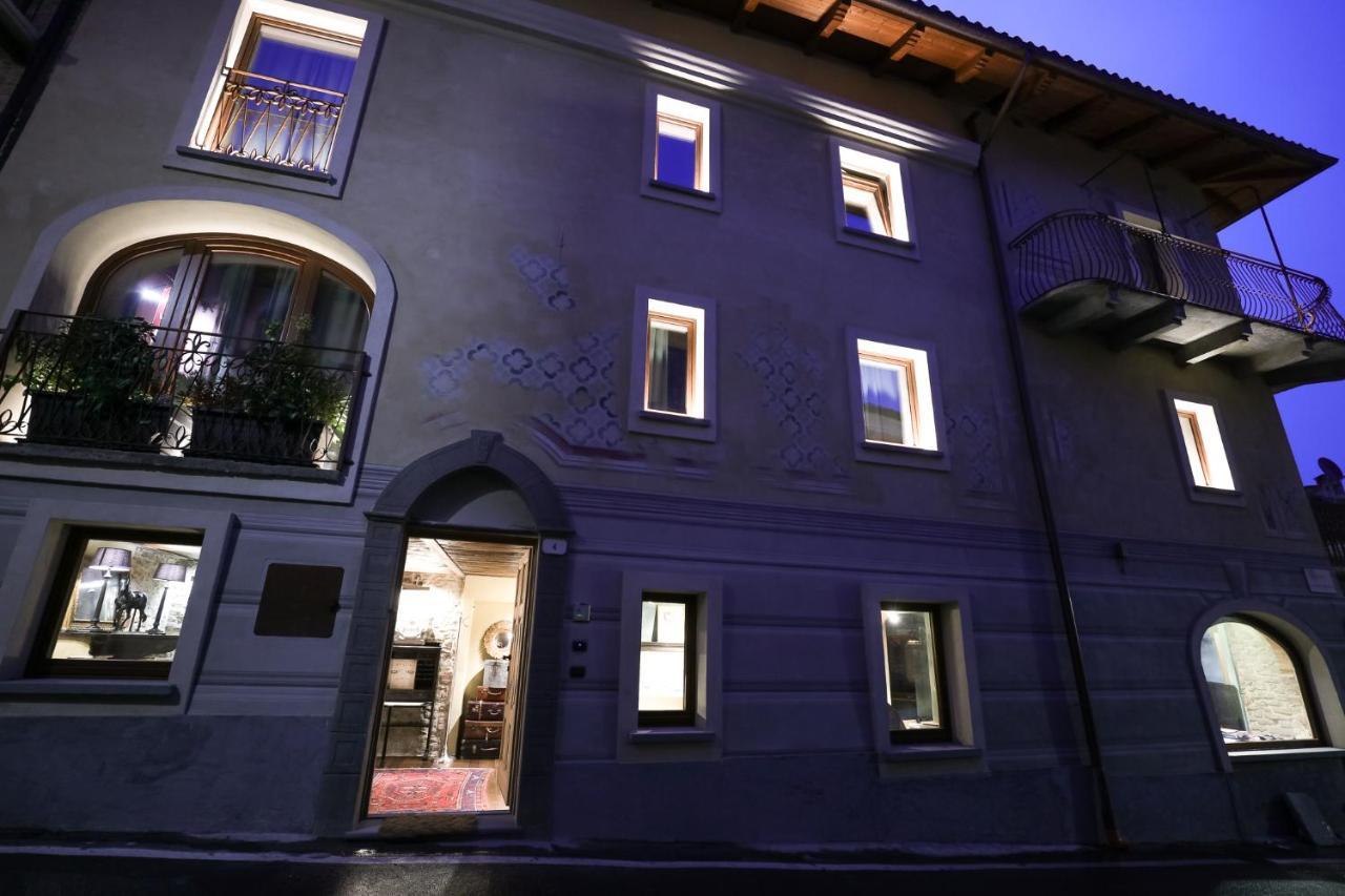 La Piazzetta Degli Artisti - Boutique B&B Bossolasco Екстериор снимка